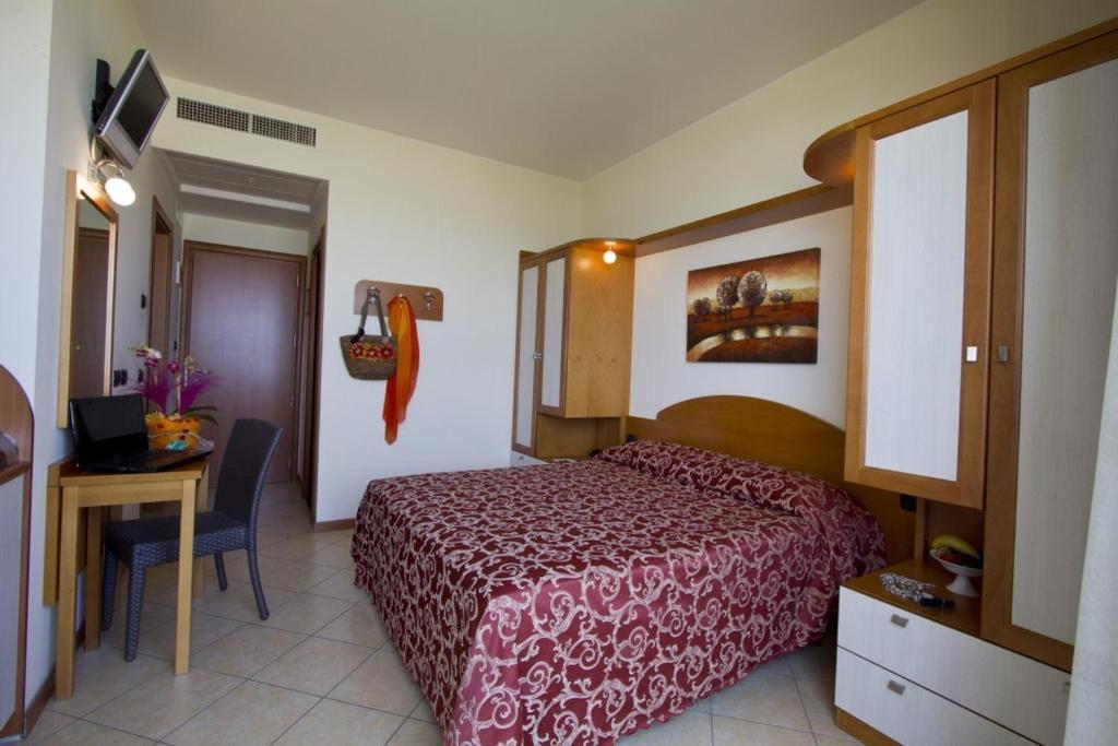 Hotel Palm Beach B&B Sea View Rimini Cameră foto